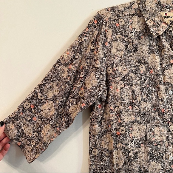 Women’s Woolrich tan floral button down quarter sleeve blouse size small S - Picture 2 of 4